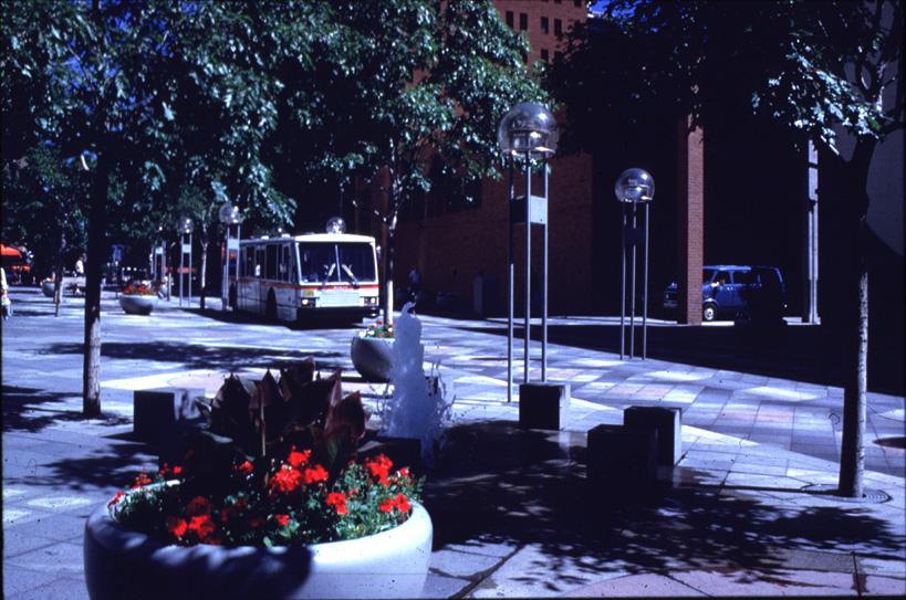 16 th Street Shuttle Project Downtown distributor for regional buses $76 million in 1982