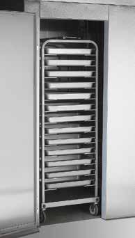 alarm at the end of the chilling cycle Master-Chill models are provided with stainless steel racks.