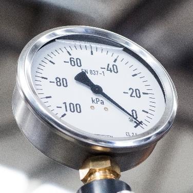Glycerin vacuum gauge Ø100 Liquid filled case for applications with high dynamic pressure pulsations or vibration.