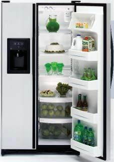 capacities Upfront electronic controls SmartWater filtration system Three adjustable glass shelves Two vegetable/fruit crispers GE LightTouch!