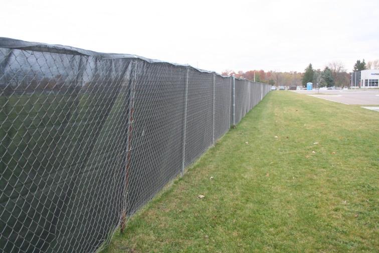 VII. Fence Lines (FEN) Fence line between athletic fields and parking lot ( photo by Paul Gourley) Goals: Fence lines often represent property lines or definition between different landscapes.