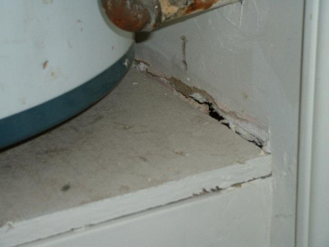 Page 4 of 9 Gap between water heater platform and