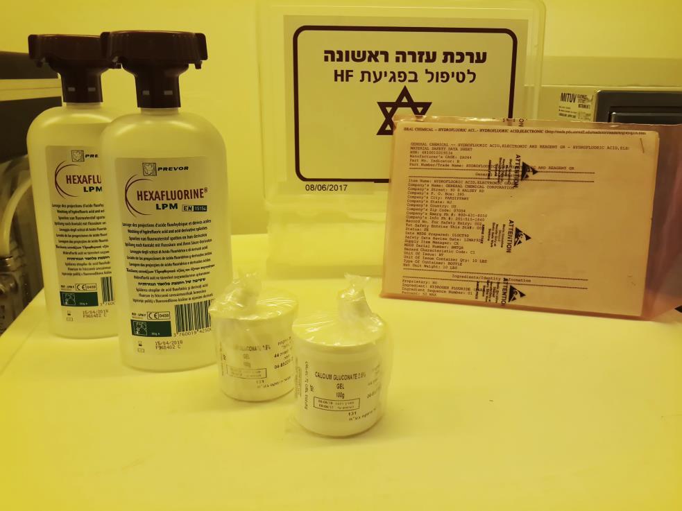 Emergency response HF treatment kits HF treatment kit contents: Calcium gluconate cream