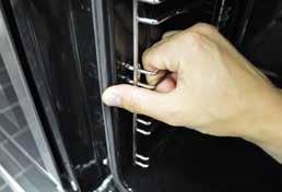 Removing the shelf supports Important: Always remember to allow the oven to cool sufficiently, if it has been in use, before carrying out any maintenance.
