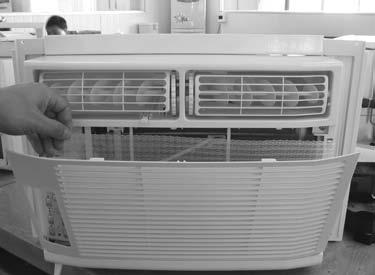 Air Conditioner Features (continued) Air Directional Louvers Air directional louvers control air flow direction. Your air conditioner has one of the louver types described below.