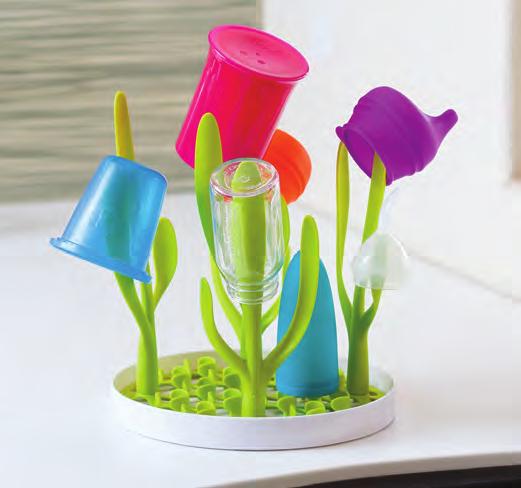excess water Holds up to 8 full bottles Sprig bed holds smaller items for drying Removable sprigs for easy storage and