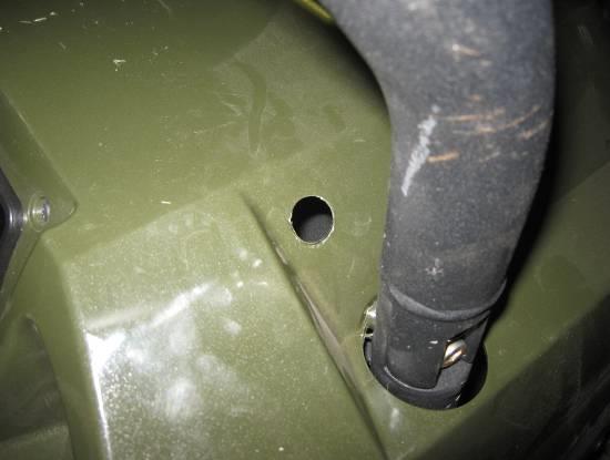 Drill hole φ12mm (0,5 in) onto the dashboard near the right