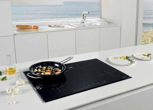 HOBS Advanced induction technology XtremePower delivers extra power to cooking zones.