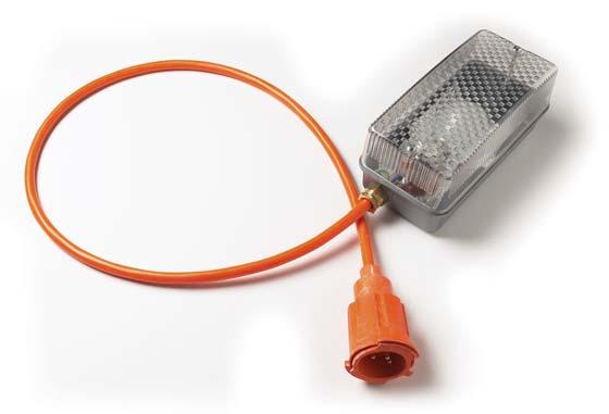 Therefore Secondary cable connection to luminaire Connecta.