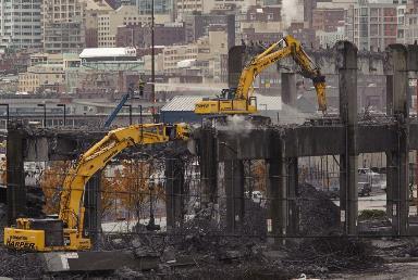 What to expect from viaduct demolition Machinery, not