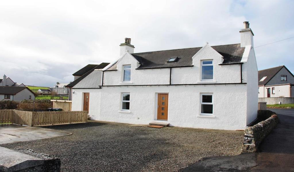 Clair Arbour is a substantial 3 bedroom property in a sought after, quiet location on Hillside Road, with views towards Orphir, Scapa Flow and Graemsay, lying within easy walking distance of both