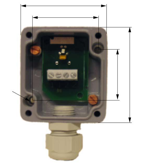 4.1.1 Air temperature Pt100 sensor for air temperature in sun and shade. The sensor in the shade must not be affected by heat radiated from the transformer.