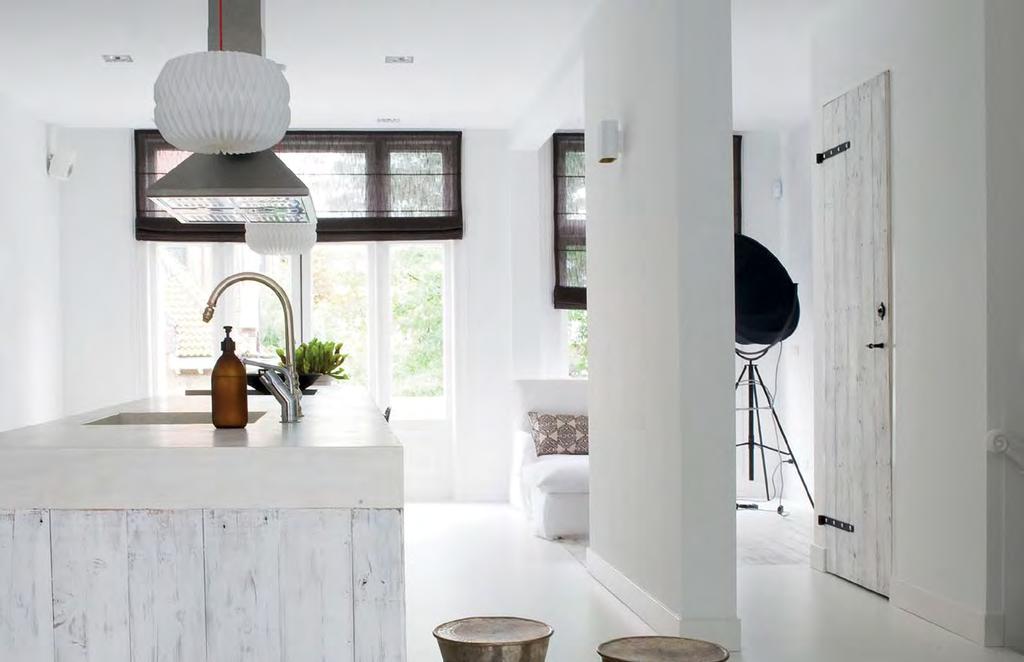 versatile white The beauty of white surfaces is that they are perfect for so many interior styles: ultra-modern spaces, minimal Scandinavian decor, lavish Mediterranean-style homes, and relaxed beach