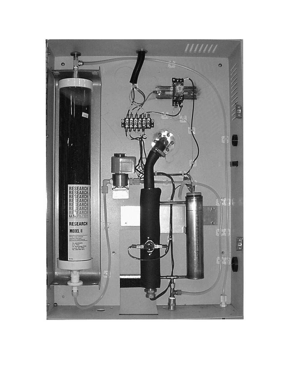 GENERAL DESCRIPTION Filter Isolation Valve Demineralizer Filter High Temperature Safety Thermostat Float Assembly Boiler