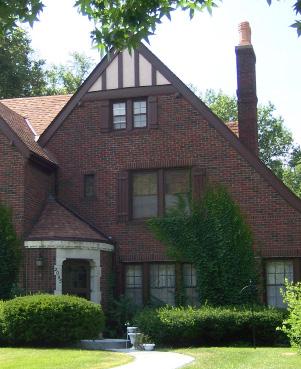 2-story front-gabled