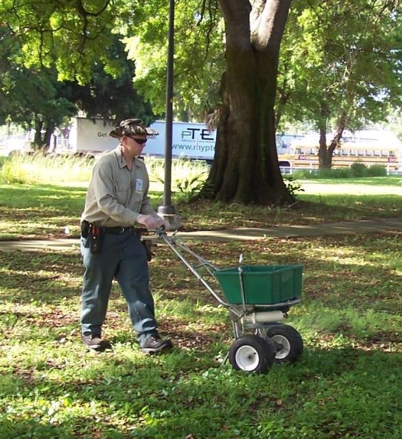 Florida-Friendly Landscaping Principles #3: Fertilize Appropriately Maintenance practices affect health of