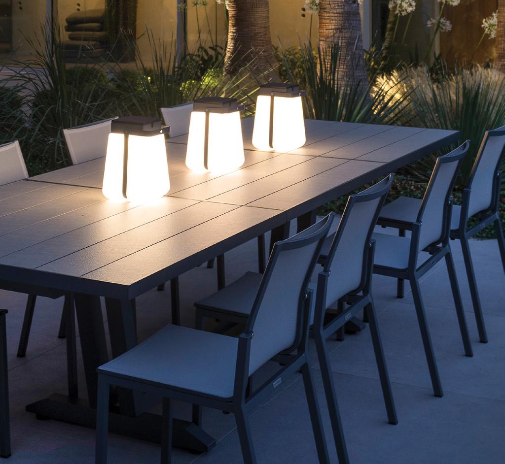 OUTDOOR ACCESSORIES Over 10,000 square feet is dedicated to exhibitors