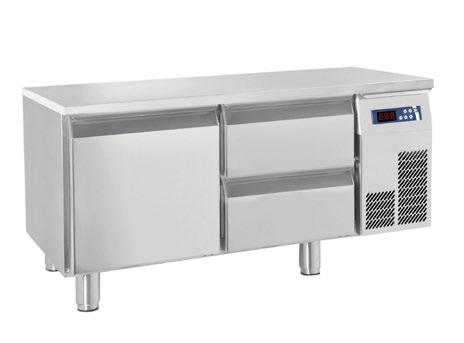 2.3 Snack FRIULINOX snack counters are available in ventilated versions with temperature -2 C, +8 C and -21 C -15 C, with 1/2/3/4 compartments, with drawers, doors, smooth tops or with structure to