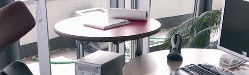 concept Hygiene comfort and personal appreciation From an ergonomic perspective, the edge of the desktop is an important