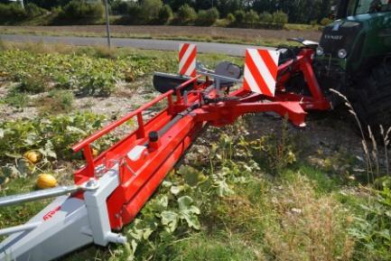 880 kg Necessary tractor configuration: min.