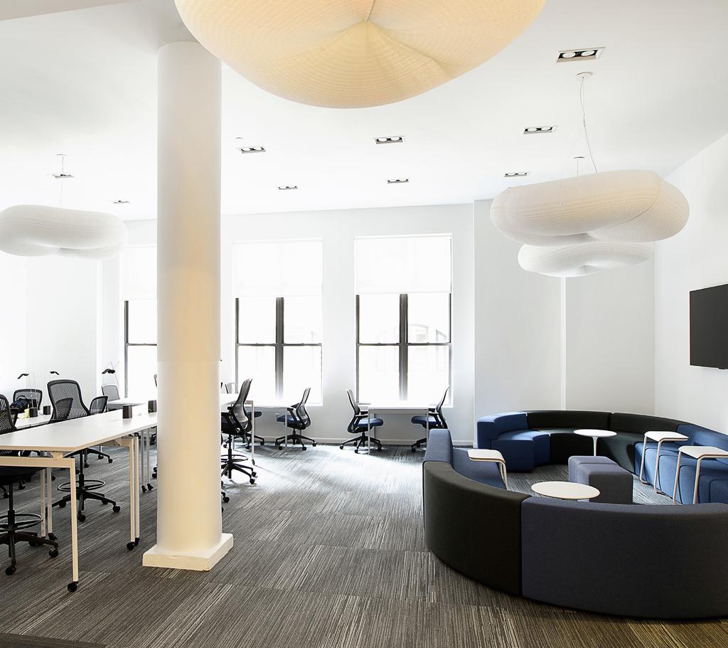 Knoll Workplace Research Project Case Study: Community Center Civic Hall New York, NY We re in the business of serendipity, according to Heidi Sieck, Chief Community Officer at Civic Hall, a
