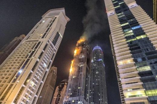 Marina, Dubai 2015 Torch