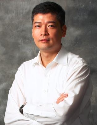 Jun Lin/ 林隽 Jun Lin was born in 1971. He is Master of Engineering. He graduated from South China University of Technology and his major is Urban Planning.
