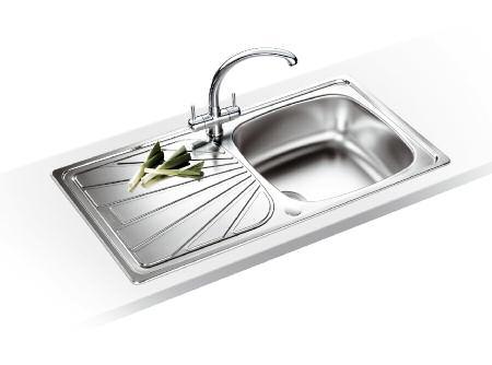 FRANKE PRO-VALUE RANGE Designed with quality and value in mind Erica EUX 611 78 Stainless Steel & Zurich tap The sink for installations where space is at a premium.