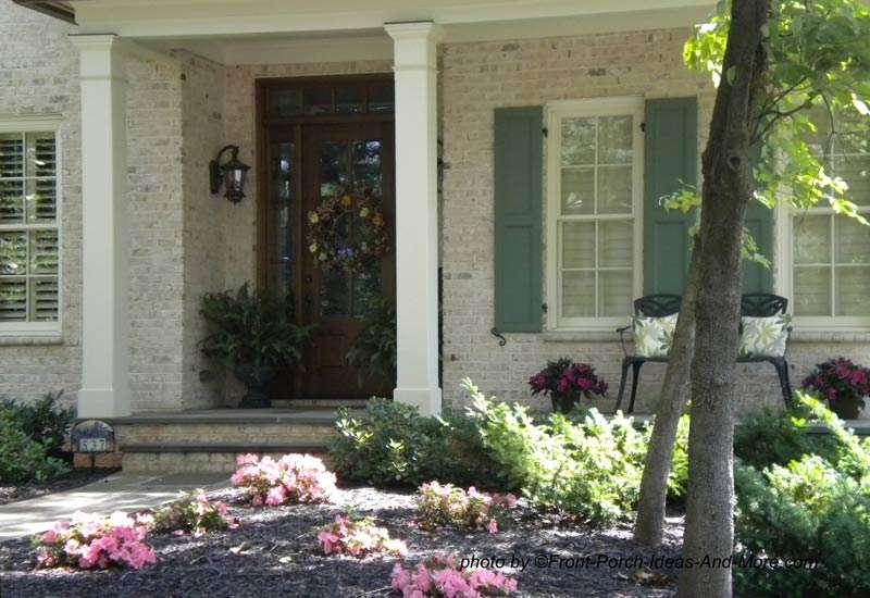 Simple, neat, and colorful. You don t need extensive landscaping to make your front porch appealing from the street.