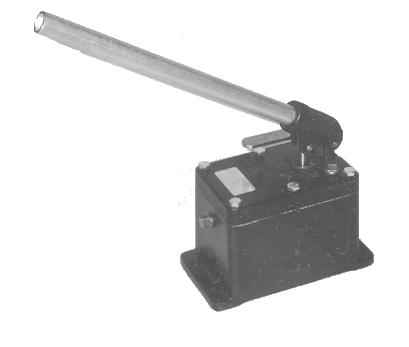 BETTS HYDRAULIC PUMP The new Betts Hydraulic Pump has been designed to provide a trouble free,