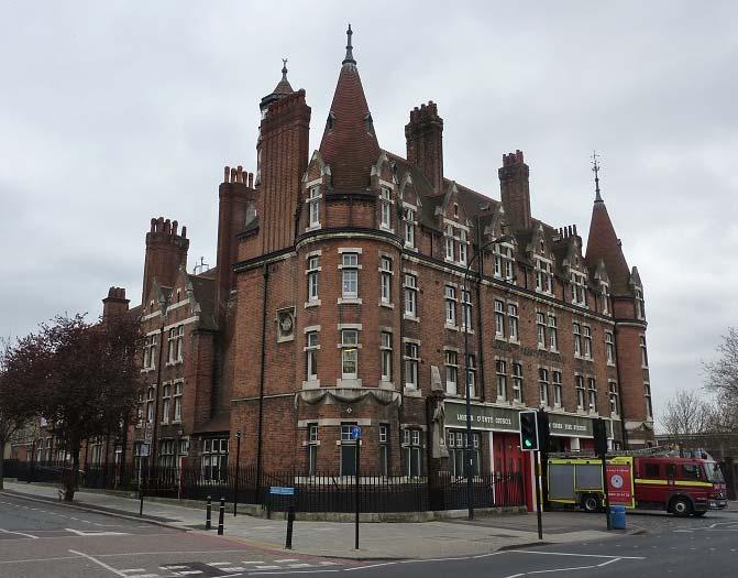New Cross Station was built in 1894 on Queens Rd. at Waller Rd.