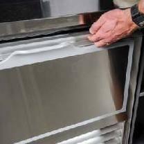 Drawer parts are operator removable which allows for easy cleaning.
