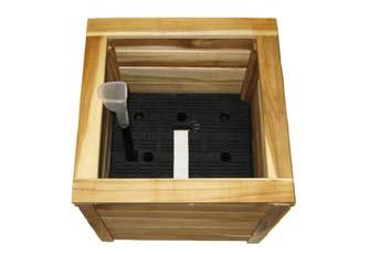 Attach the basin to the square blocks using a Phillips screwdriver and the screws provided.