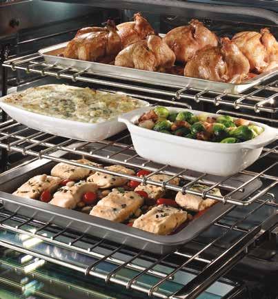 7 cubic feet of cooking space, the 30-inch Thermador Professional and Masterpiece Series Ovens are one of the largest in their class*, capable of handling even the largest dinner parties.