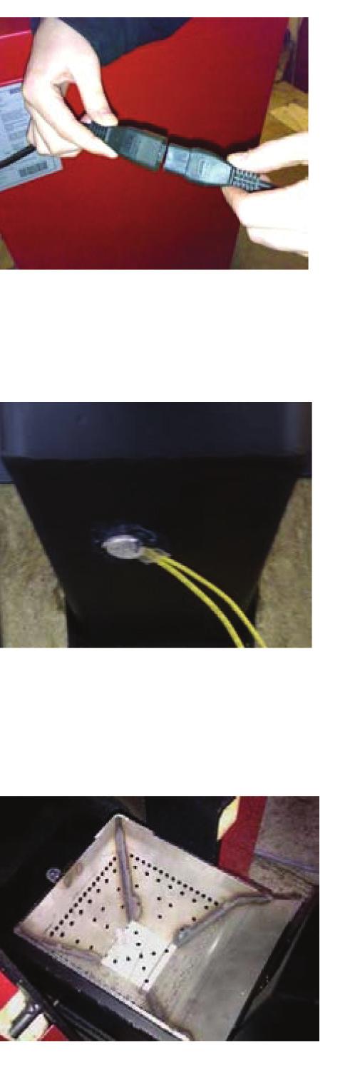 Check if fumes sensor is fitted tightly Connectors from snail assembled with connectors from the