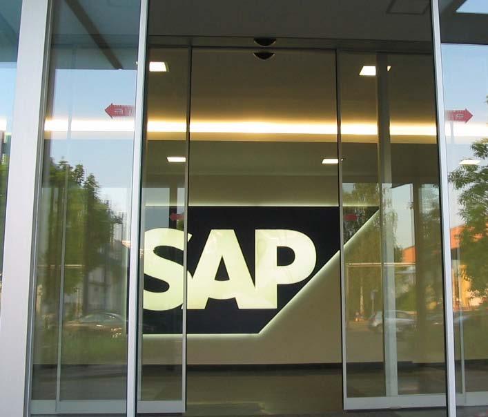 Avoid using an oversized SAP logo that overwhelms its environment.