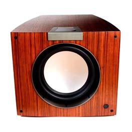 Dual front-firing ports enhance low-frequency performance, and allow the woofers to respond accurately to even the smallest changes in the signal, and further increase the dynamic