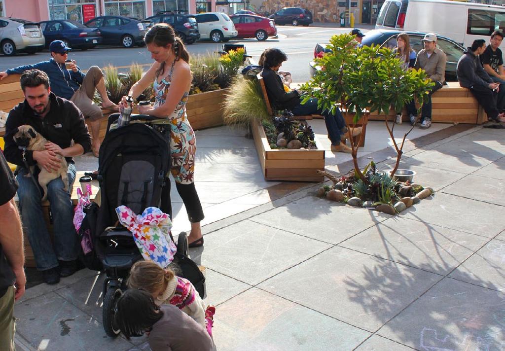Choosing recycled and reclaimed materials for your parklet can reduce construction costs and keeps materials out of landfills. LOW EMISSION MATERIALS.