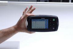 Pocket Size OTDR FOR HIGHLY PORTABLE FIELD USE Easily held with one hand» Palm-size (190mm x 96mm x 48mm)» Approximately
