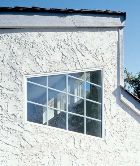 DaylightMax operable geometric windows are fully functional. Virtually Limitless configurations.