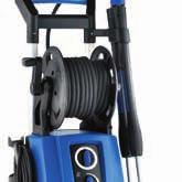 Superior for low intensity everyday cleaning. XT-model with hose reel. Recommended for use x hours / day.