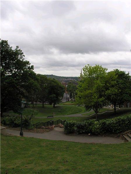 Figure 8: From the top of Temple Gardens there are extensive views over the gardens themselves and beyond to the south escarpment and rural areas within the lower Witham valley Condition of Buildings