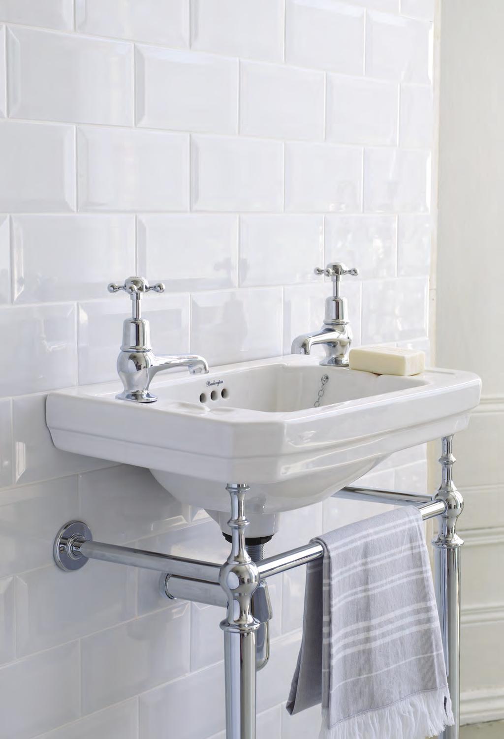 CLOAKROOM BASINS Cloakroom basins Throughout the Burlington range of stunning ceramic styles, a selection of cloakroom options have been crafted so
