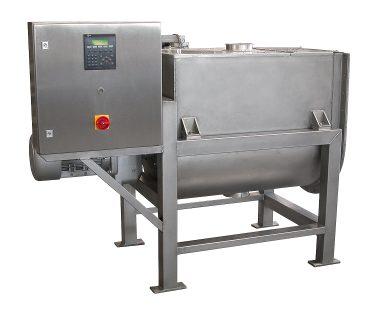 A: BATCH MIXER HORIZONTAL BATCH MIXER 450 / 900L For mixing dry raw materials. The portioned mixture components are put into the mixer and are mixed together intensively for several minutes.