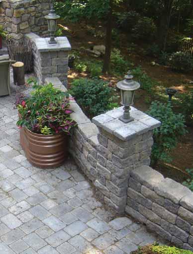 Column Kits Legacy Landscapes provides pre-packaged column kits. Each column kit contains enough units to build a 20 inch square column up to 4 feet tall.