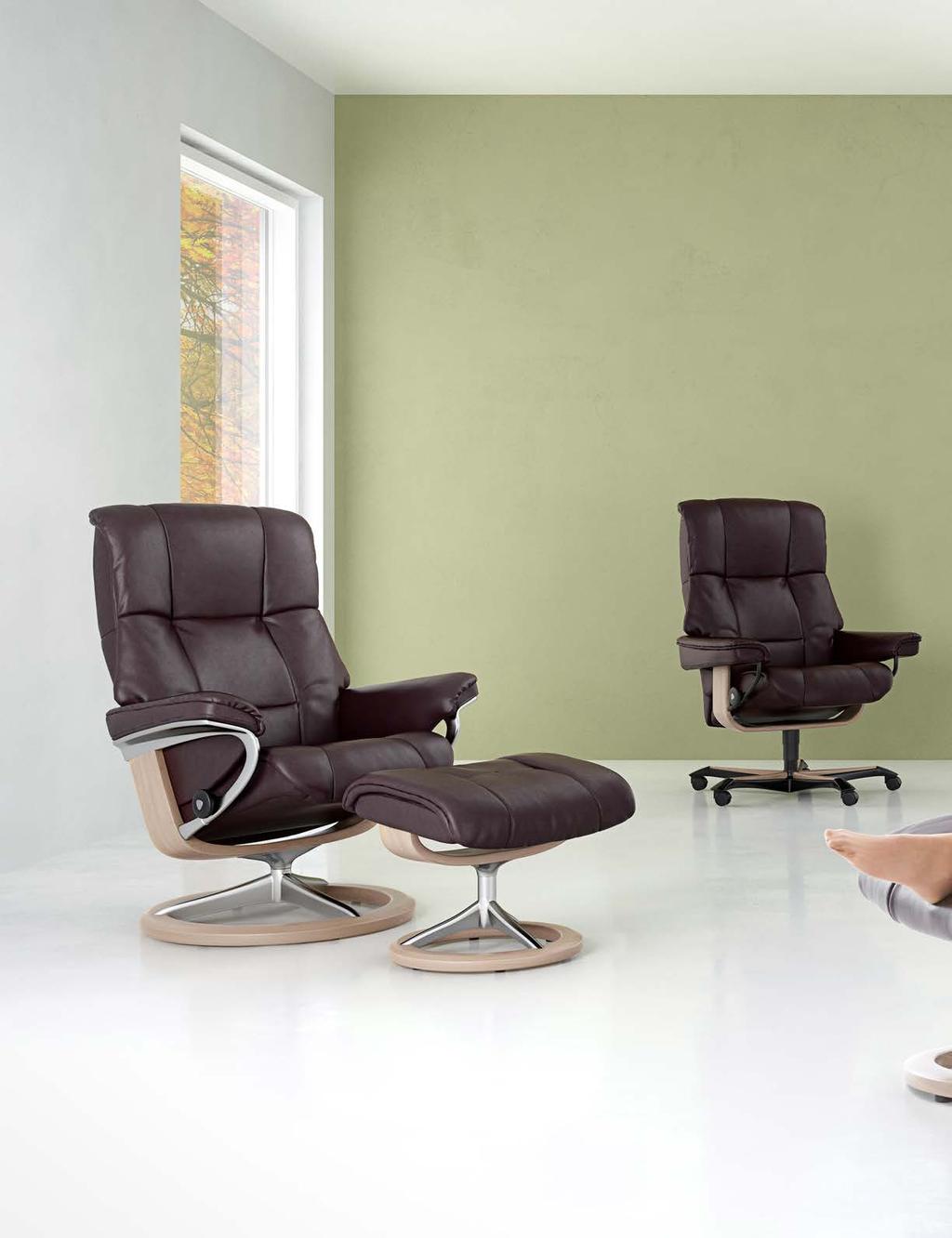 6/7 Our unique comfort your choice All Stressless models offer the ultimate in comfort. So regardless of the base you choose you can be sure that you ll sit like a king or a queen.