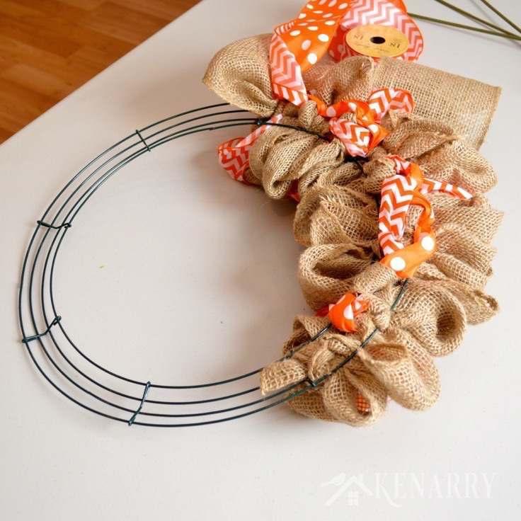 To maintain the fullness of the burlap wreath, press the loops together after every 3-5 loops.