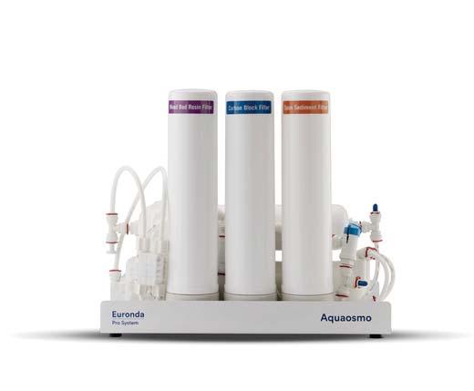 It can supply between 2 and 4 autoclaves at the same tank kit, which has a capacity of 12 litres.