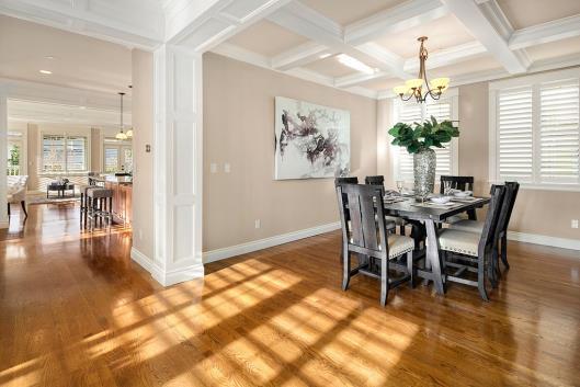 4,200 SQFT Signature Oversize $4300 first 30, $2200/month after 30 This package: 9 rooms, 7 vignettes: Oversized accents and distinctive furnishings to compliment the beautiful millwork.