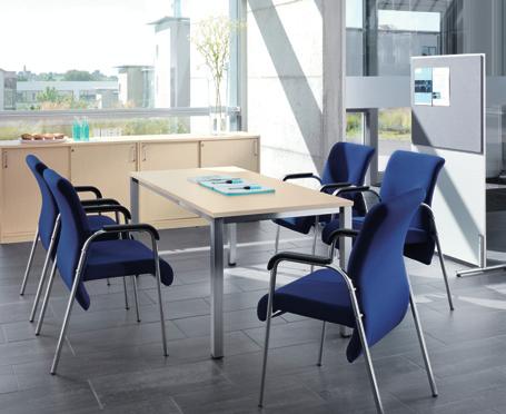 16 17 NEGOTIATE WITH COMFIDENCE Easy Space facilitates many layouts ranging from additional meeting table to professional conference rooms. Structuring meetings.